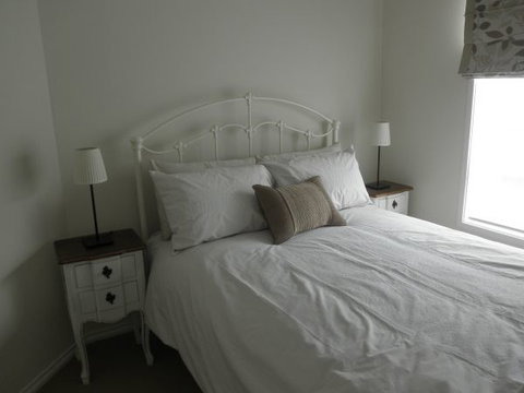 C&C's Bed And Breakfast - Accommodation Daintree 3