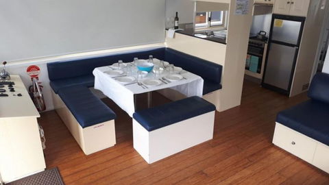 Luxury Afloat Hawkesbury River And Brooklyn - Accommodation Daintree 8