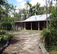 Byfield Cabins on Waterpark Creek - Accommodation Daintree