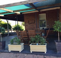 Corryong Holiday Cottages - Sportsview