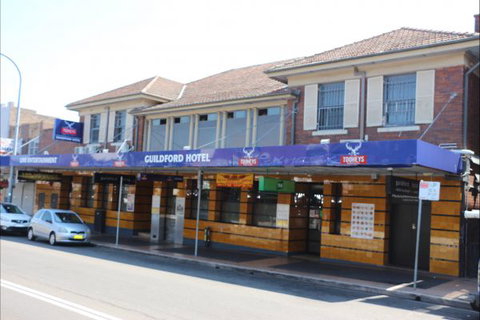 Guildford Hotel - Accommodation Daintree 2
