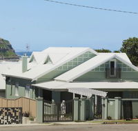 Merewether Beach House B and B - Accommodation Daintree