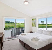 The Lakehouse at 201 - Accommodation Daintree