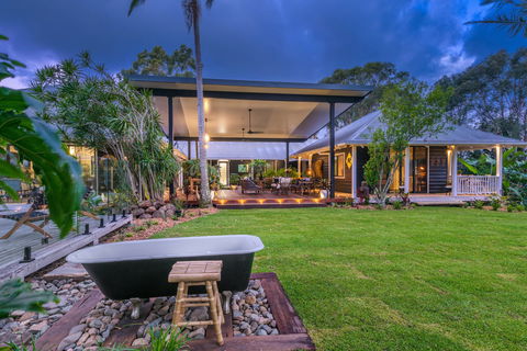 Aja - Accommodation Daintree 2