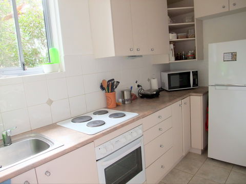 Beach Stay Mona Vale - Accommodation Daintree 5