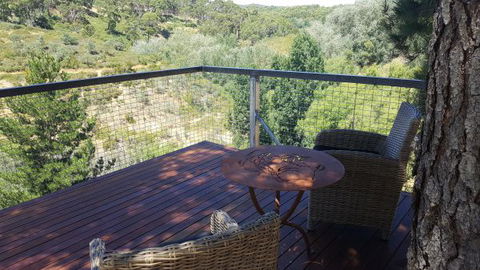 Clifftop At Hepburn - Accommodation Daintree 3