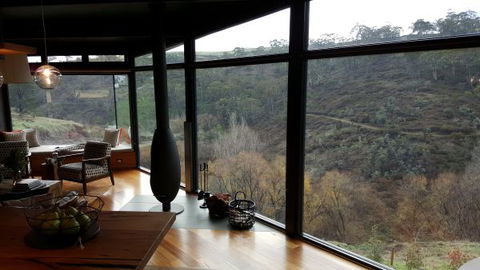 Clifftop At Hepburn - Accommodation Daintree 7