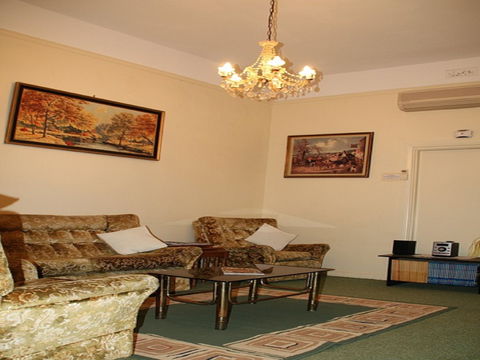 Squatters Cottage - Accommodation Daintree 7