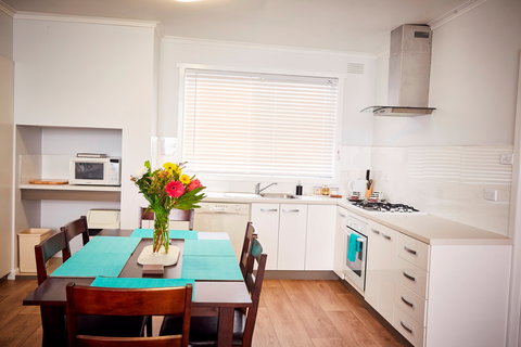 Wattle Grove Motel And Villa - Accommodation Daintree 5