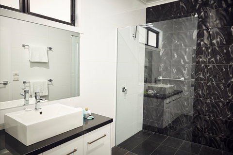 Junction Motel Maryborough - Accommodation Daintree 2