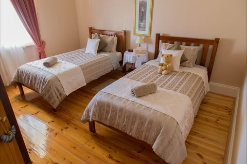 McKinley's Rest - Accommodation Daintree 2