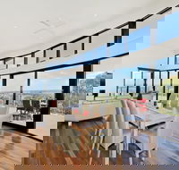 McLaren Eye - Accommodation Daintree