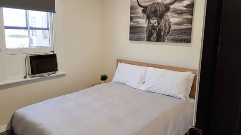 Argyle Hotel - Accommodation Daintree 2