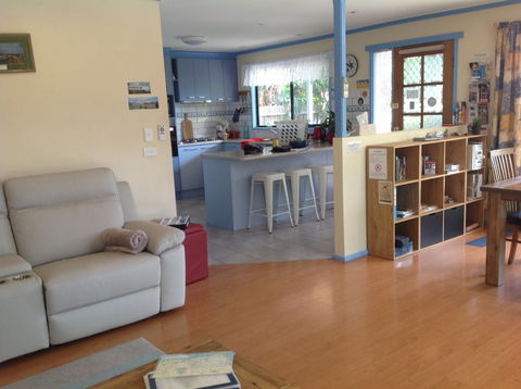 Bells By The Beach - Accommodation Daintree 2