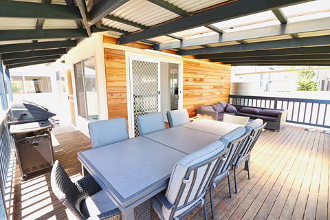 Bungo Beach House - Accommodation Daintree 1