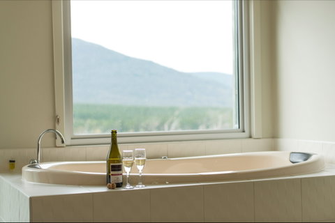 Macedon Ranges Hotel & Spa - Accommodation Daintree 1