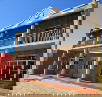 Downtown Apartment on Chandos - Accommodation Daintree