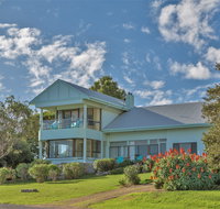 King of North Bay - Accommodation Daintree