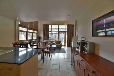 Tomarlin Views 1 - Accommodation Daintree 1