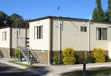 The Clog Barn - Accommodation Daintree 0