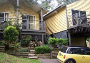 Ttwo Peaks Guesthouse - Accommodation Daintree 0
