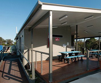 Flat Rock Tent Park - Accommodation Daintree 2