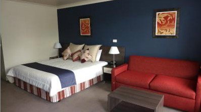Bathurst Motor Inn - Accommodation Daintree 3