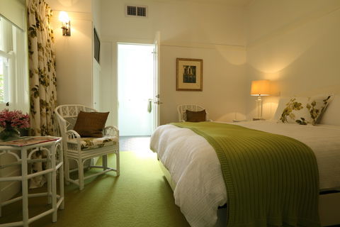 Holmwood Guesthouse And Spa Cottages - Accommodation Daintree 2
