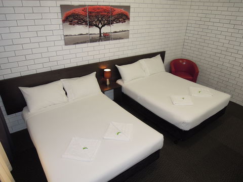 Jackaroo Apartments - Motel - Accommodation Daintree 0