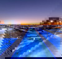 Oaks Brisbane Woolloongabba Suites - Accommodation Daintree