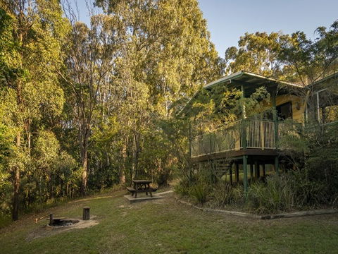 Tuckers Rocks Cottage - Accommodation Daintree 0