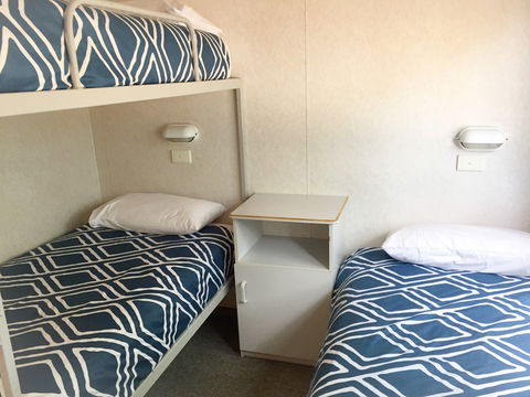 Wagga Wagga Tourist Park - Accommodation Daintree 2