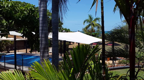 Walkabout Lodge - Accommodation Daintree 2