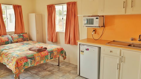 Willow Springs The Governess' Cabin - Accommodation Daintree 0