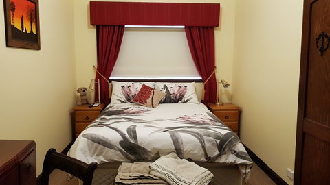 Allora House Kalgoorlie - Accommodation Daintree 1