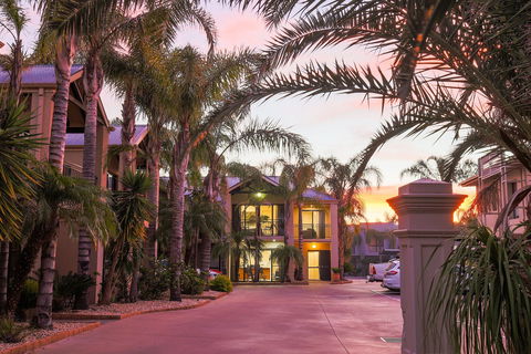 Aquarius Apartments - Accommodation Daintree 0