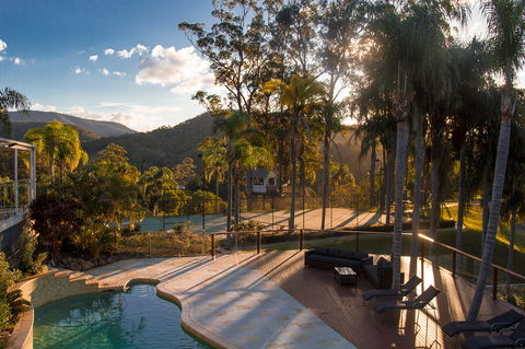 Austinvilla Estate - Accommodation Daintree 0