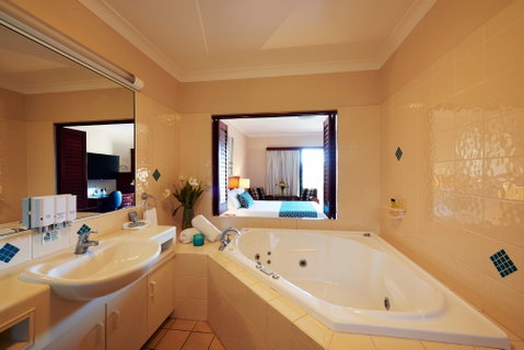 Coffee House Apartment Motel - Accommodation Daintree 1