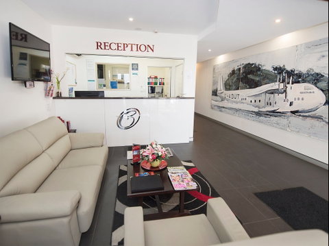 Curtis Central Apartments - Accommodation Daintree 1