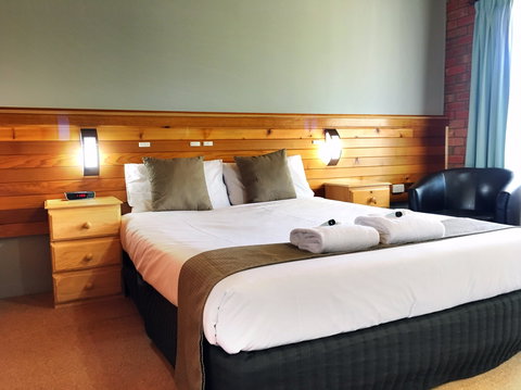 Port Campbell Motor Inn - Accommodation Daintree 1