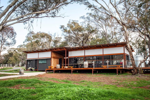 Strawhouse - Accommodation Daintree 1