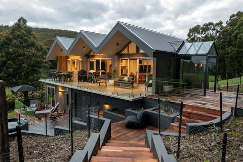 Adventure Bay Retreat - Accommodation Daintree 0