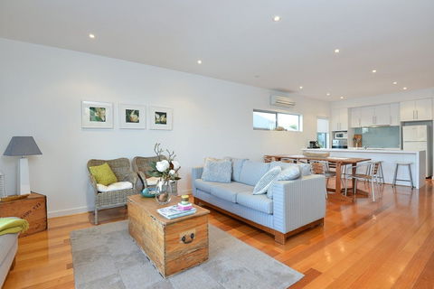 Alexander By The Sea - Accommodation Daintree 1
