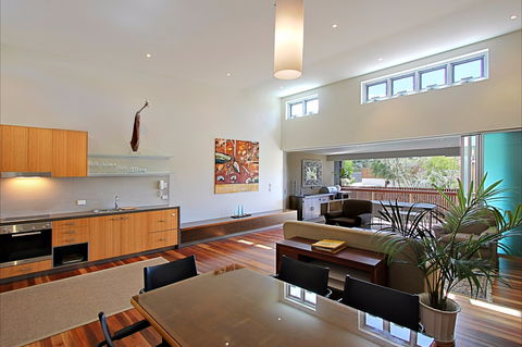 Beach Villa 17, East On Byron - Accommodation Daintree 2