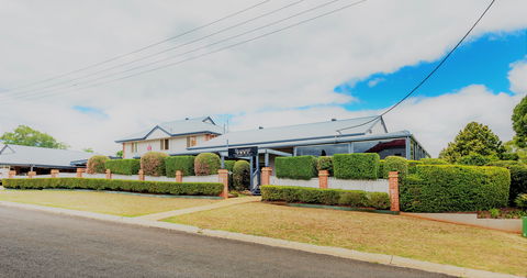 Best Western PLUS Ambassador On Ruthven - Accommodation Daintree 2