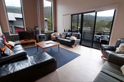 Blues Air 4 - Accommodation Daintree 0