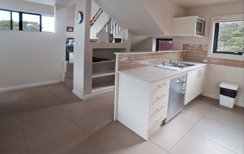 Blues Air 4 - Accommodation Daintree 2