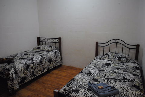 East Arnhem Real Estate - 6B Isal - Accommodation Daintree 2