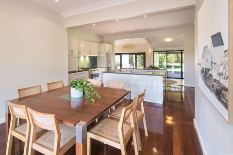 Margaret River Manor - Accommodation Daintree 2