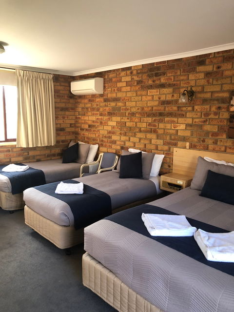 Ocean View Motor Inn Merimbula - Accommodation Daintree 2